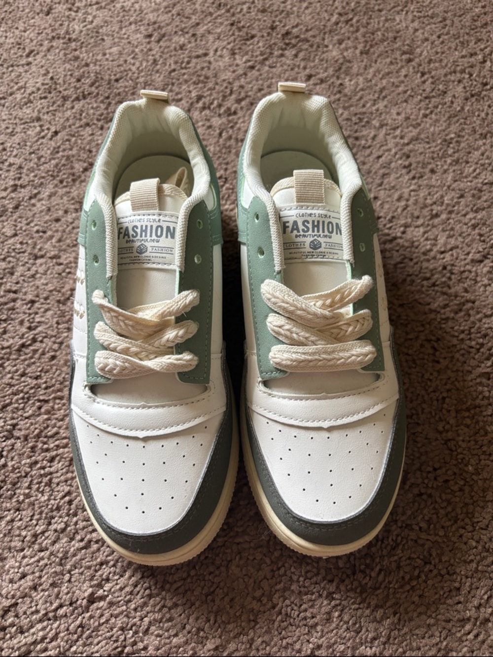 Casual Fashion White & Sage Green Low-Top Sneakers
